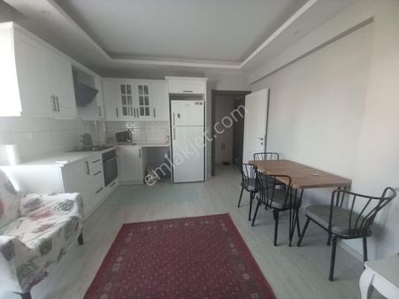 Stop’tan Merkez’de *giriş Katı* 1+1 Satılık Daire