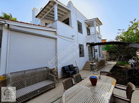 Yahşi' De Denize 200 Mt 4+1 Kiralık Dubleks Villa