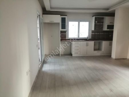 Erdemli Alata Mahallesi'nde Satılık 3+1 Daire