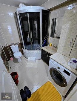 Ulubey Mahallesin'de 3+1 Çok Katlı Site İçersin'de Satılık Daire