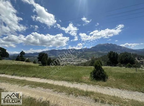 Pozantı Selçuk Emlak'tan Yenikonacık'ta Satılık Köşebaşı Arsa