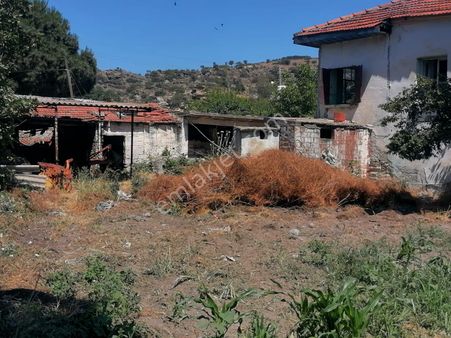Karacahayıt Köyü Söke De Satılık Köy Evi
