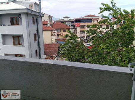 Global'den Avm'ye 200 M. Mesafede Eşyalı Kiralık Daire