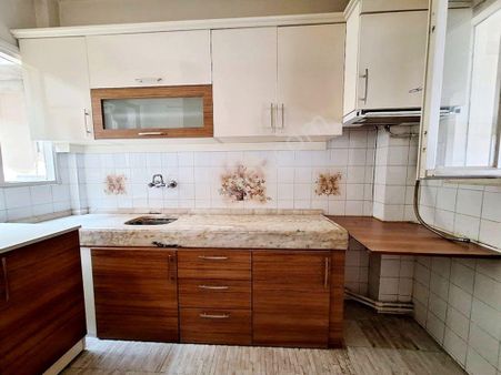 Adapazarı Merkezde Kiralık 3+1 Daire