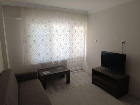 Kaçmaz Fırsat Edremit Merkezde Satılık 1+1 Daire + Dükkan