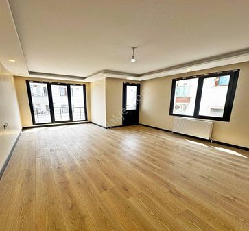 Güzelyürt Metrobüsün Dibinde 2+1 Sıfır 130 M2 Acil Satılık Daire