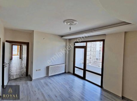 Royal'den Selçuk Mah. Ara Kat 3+1 Güney Cephe Satılık Daire