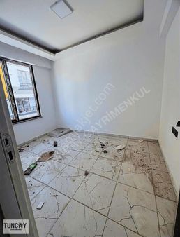 Tuncay Dan Satılık 1+1 Daire