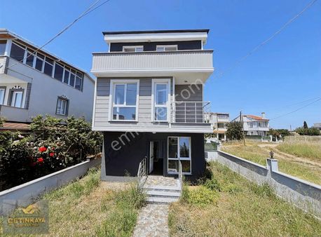 *çetinkayadan Satılık Deniz Manzaralı Villa İskanlı Müstakil ..