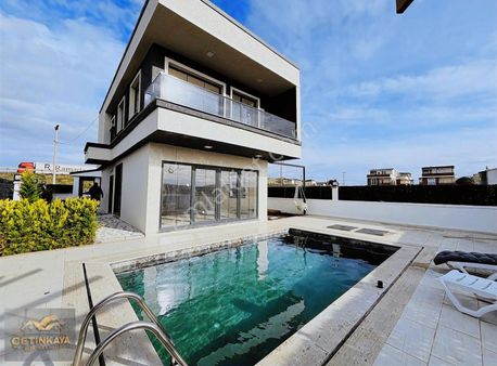 ꧁▇çetinkayadan▇꧂denize Yakın,havuzlu,yerden Isıtmalı,ultra Lüx!!