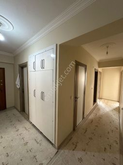 Selimbey Mahallesinde Site İçi 3+1 Satılık Daire