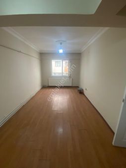 Atatürk Mahallesi Kiralık 2+1 Dairetemiz Daire Metronun Yanıcokgüzel Daire Memura