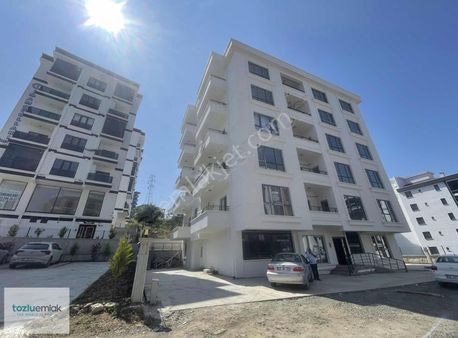 Tozluemlak'tan Pamuklu Bulvarında Geniş 1+1