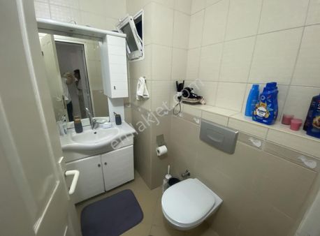 Arteden Fırsat !!! Armutalanda 2+1 Bakımlı Düz Daire