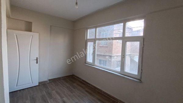 Bağlarda Satılık 2+1 Daire