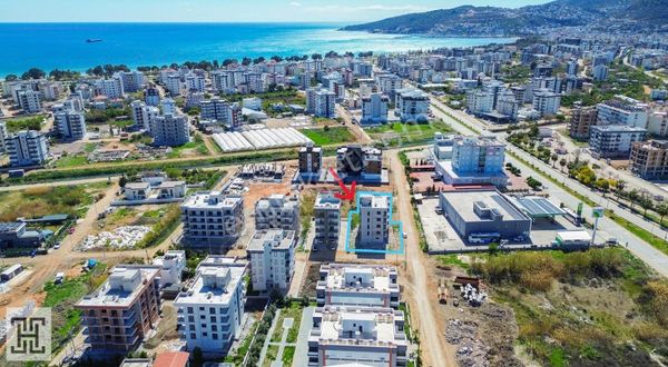 Elmalı Yolu Kenarı 1+1 Satılık Daire