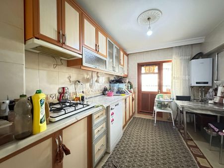 Bulvar'dan█eski Çarşamba Pazarı Yak Masrafsız Kilerli 2+1 Fırsat