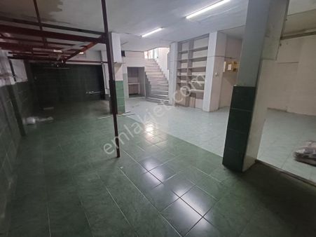 Zeytinburnu Beştelsiz Mah'de 90m² Herişeuygun Kiralık Y.bodrum İşyeri Osmanlı Emlak