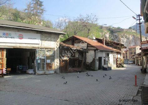 Çorum İskilip De Semerciler Çarşısında 48 M2 İki Dükkan Tapu Acil Satılık Dükkan