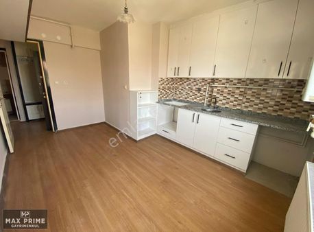 Topraklık Mahallesinde Satılık Daire