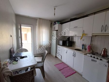 Serdivan Kemalpaşa Mahallesi’nde Mavi Durakta 1+1 Satılık Daire