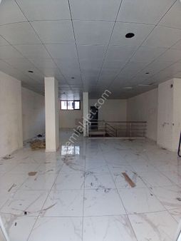 Mevlana Kültür Merkezi Karşısında 140 M2 Dükkan