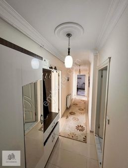 İstiklal Mahallesin'de Denize Ve Çarşıya Yakın Ferah Daire