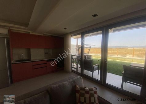 Balıkesir Ayvalık Altınova Da Satılık Zemin Katlı Daireler