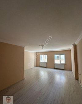 Van İpekyolu Hafiziye Mahalesi'nde İlhami Çakırtaş Emlak A.ş'den Yeni Yapı Satılık Geniş 3+1