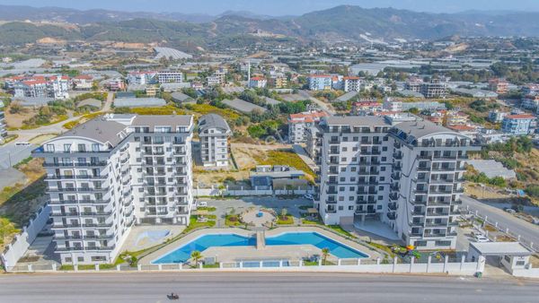 Fiyat Düştü! Alanya Payallar'da Satılık Full Aktiviteli Deniz Manzaralı 2+1 Daire