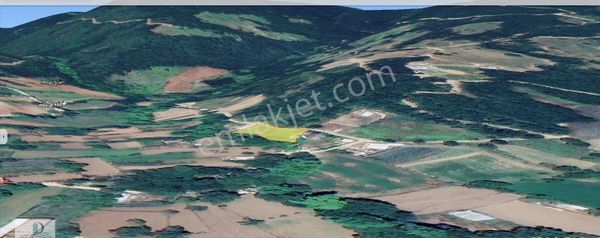 Dijitalemlak'tan Nilüfer İnegazide Köye Yakın Yola Cephe 1 Dönüm Kıymetli Tarla.