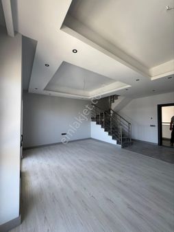 Alanya Avsallar Da Lux Site De 2+1 Dubleks Daire