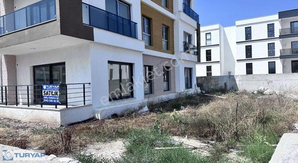 Bodrum Mumcularda 2+1 Bahçekatı Daire