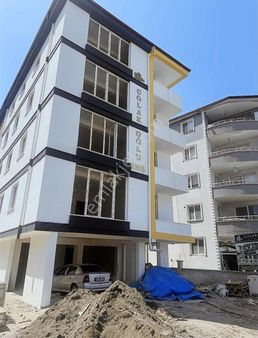 Kasdal Gayrimenkulden Ebeveyn Banyolu 3+1 Lüks Daire