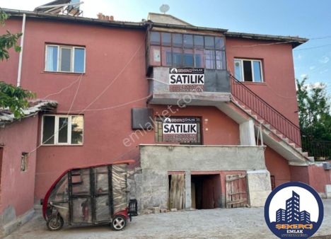 Satılık Bahçeli Müstakil Ev