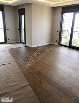 Lunas'dan Ethemefendi Cad. Üzerinde Sıfır Bina Geniş 3+1 Daire