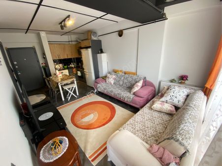 Doğan Emlak Group’tan Körfez Mh.1+1 Havuzlu Kamelyalı Basket Sahalı Site İçerisinde Fırsat Daire