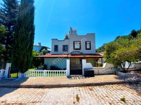 İzmir Seferihisar Doğanbey De Satılık Yazlık 3+1