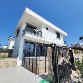 Didim Hisar Mahallesinde Tam Müstakil Takasa Açık Akıllı Villa