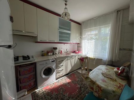 Köşk Mahallesinde Metroya Yürüme Mesafesinde Yüksek Giriş Satılık Daire