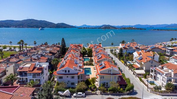 Goldhouse Dan Satılık Villa Akarca Da 4+1 Tripleks