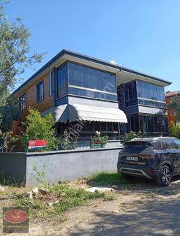 Volkan'dan - Altınoluk 'ta - 3 Yaşında *2+1* Satılık Daire