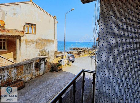 Mudanya'da Deniz Manzaralı İçi Yeni Yapılmış Daire