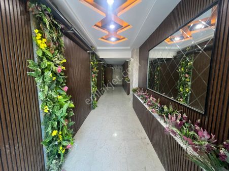 ▀jet Emlaktan Altınkum'da Ön Cephe Ebv. Banyolu 2+1 Geniş Daire