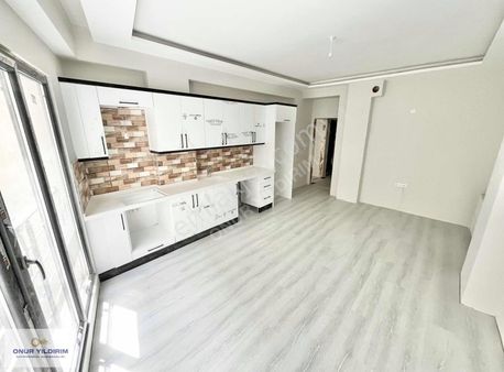 ▀▀▄▄onur Yıldırımdan Sıfır Binada Arakat Geniş M2 Fırsat 1+1