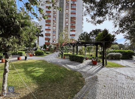 Mavişehir Flamingo Sitesi 3+1 Büyük Tip Kilerli Satılık Daire