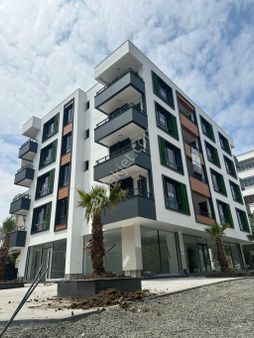 Truva'dan Tramvay Altı-denize Yakın-merkezi Ultra Lüks 1+1 Daire