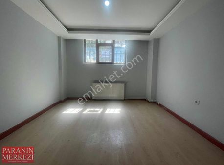 Para'dn+kullanışlı+ister Oturum+ İster Yatırım+bahçe Katı