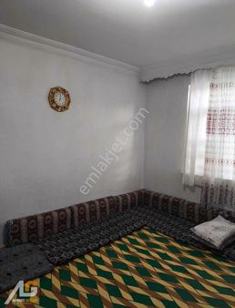 Ahmet Güler'den Adliye Yakını 3+1