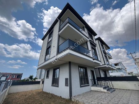 Ata Gayrimenkul'den 345 M2 Arsa İçinde 4+1 Lüks Villa
